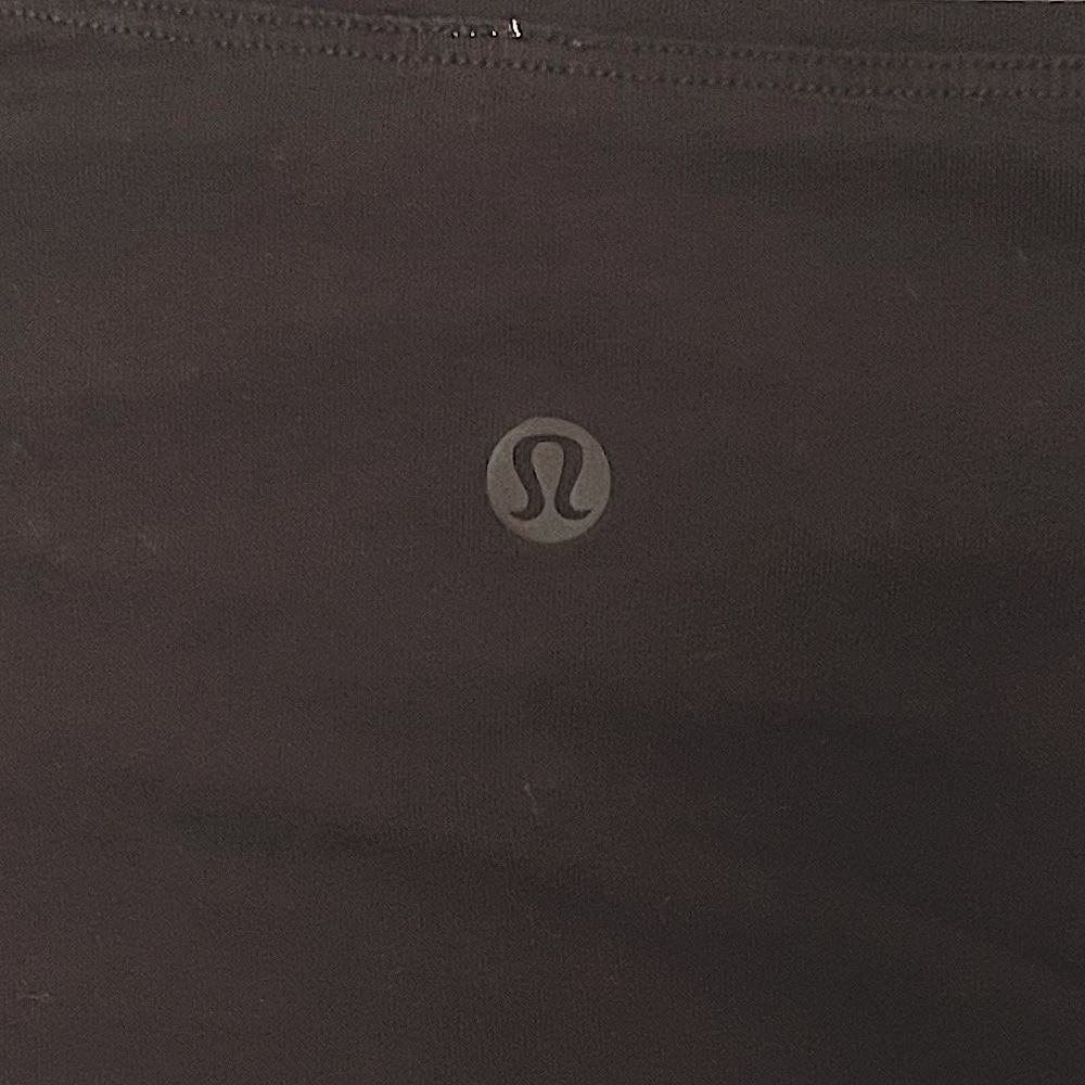 lulu lemon long sleeve black shirt